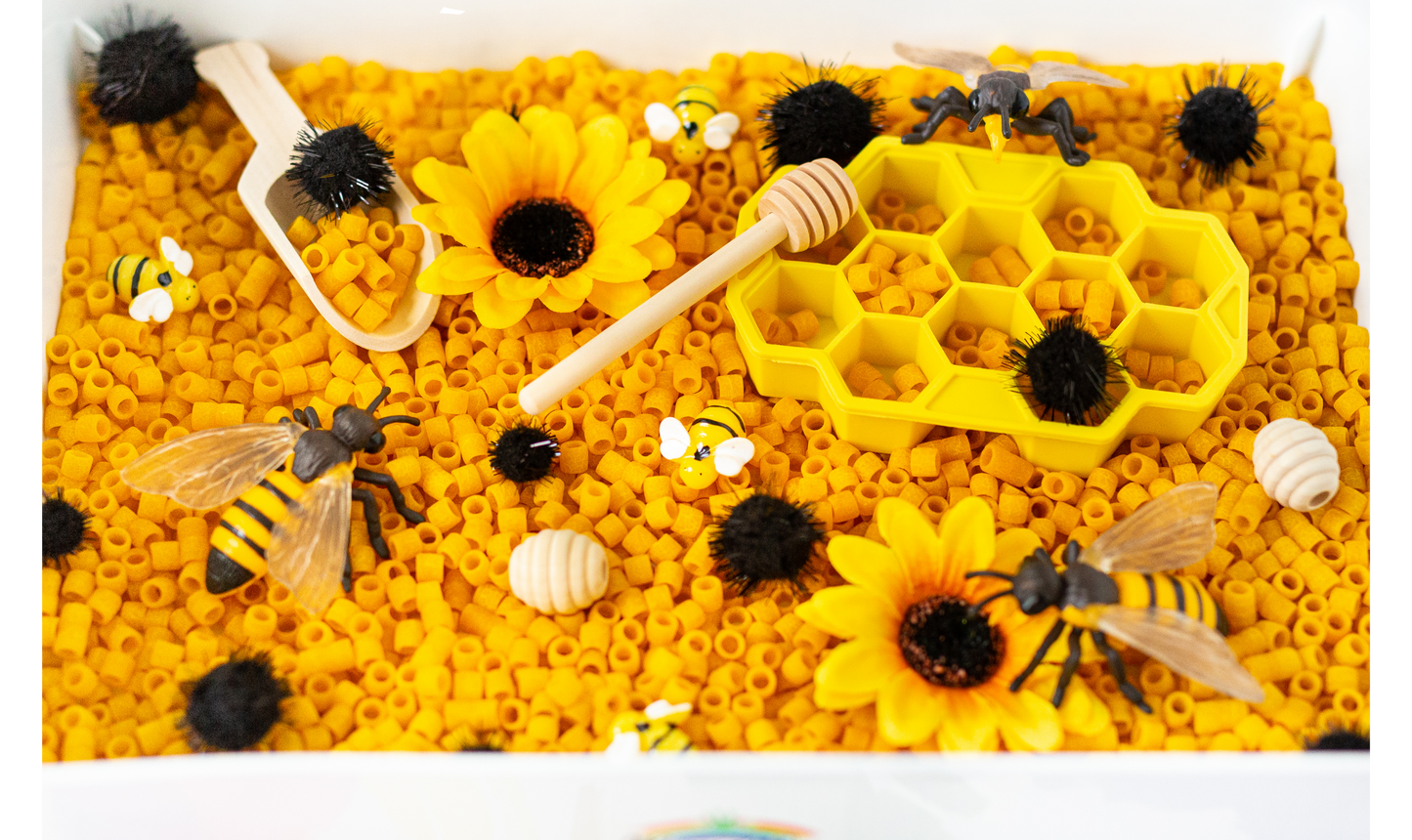 Summer Bees - Baby Sensory Nature Adventure in the Flower Garden with Happy  Honeybees & Friends 
